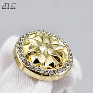 Cao cấp ánh sáng vàng 3D Cắt mặt Rhinestone thiết kế túi may nút sang trọng hiện đại kim loại quần áo nút - Product Image 3