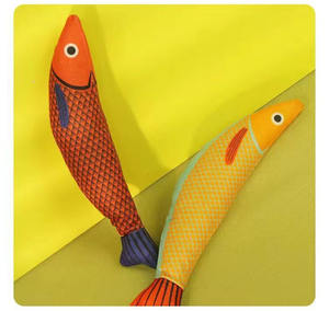 لعبة محشوة للحيوانات الأليفة قابلة للبيع مضغ قطة صرير - Product Image 3