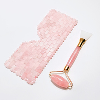 Masque facial anti-âge artisanal en pierre de jade et quartz rose 2026