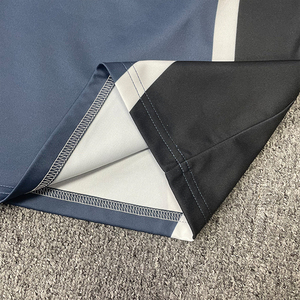 เสื้อฟุตบอลสไตล์เรโทรสตรีทพิมพ์ลายโลโก้ ใส่สบาย ระบายอากาศได้ดี ทรงโอเวอร์ไซส์ คอกลม - Product Image 5