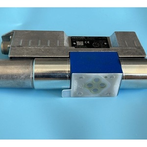 Rexroth Proportional Directional Valve 4WREE6E08-3X/<b>V</b>/24A1 315 <b>Bar</b> 60 Lmin Hydraulic Control Component - Product Image 3