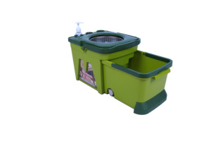 Seau à serpillière magique à 360 degrés avec fonction de nettoyage, manche en acier inoxydable, tête en plastique et fer pour usage domestique et hôtelier - Product Image 3