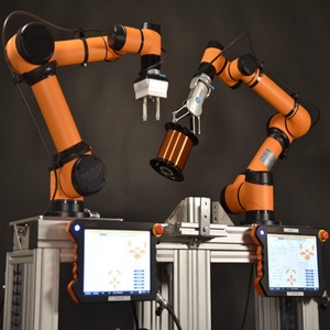 AUBO I5 Cobot de préhension et de placement, bras robotique pour automatisation de laboratoire, avec préhenseur humanoïde flexible de qualité industrielle - Product Image 5
