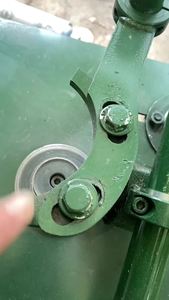 Équipement de recyclage des métaux ferreux - Séparateur d'aluminium et de fer, machine à retirer les capuchons et les couvercles en aluminium - Product Image 4