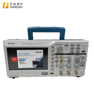 Oscilloscopes Tektronix TBS1102X/TBS1102C/TBS1202C/1072C/1072B, Oscilloscopes à mémoire numérique Tektronix TBS2104B TBS1072C - Product Image 3