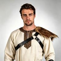 Harnais d'épaule médiéval Viking en fausse fourrure, sangle de poitrine rivetée en cuir PU, accessoire de cosplay LARP de guerrier barbare Renaissance