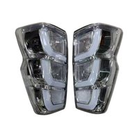 Feux arrière LED de style OEM avec lentille rouge fumée pour Isuzu Dmax 2024 2021 2022 2023 - Accessoires