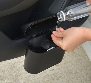 Cubo de Basura Cuadrado Negro de ABS para Coche, Contenedor Colgante para Desechos de Vehículo, Caja de Almacenamiento de Polvo con Tipo de Presión, Organizador Interior para Auto - Product Image 6