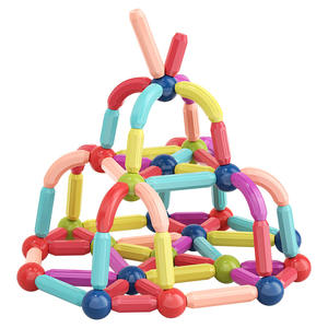 Blocs de construction magnétiques Sway pour enfants de 2 à 3 ans, jouets éducatifs en plastique avec pièces colorées et aimants puissants - Product Image 1