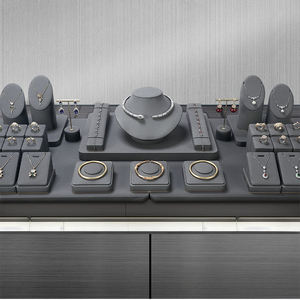 Exhibidores de Joyería de Microfibra de Lujo Personalizados al por Mayor para Anillos, Aretes y Pulseras, Accesorios de Exhibición de Joyería de Microfibra - Product Image 4