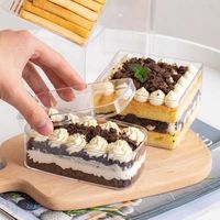 Boîtes carrées transparentes de haute qualité pour desserts, contenants carrés pour tiramisu, boîte à gâteau en plastique PET de qualité alimentaire, transparence