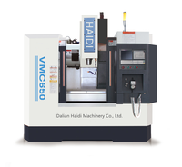Petit centre d'usinage CNC automatique VMC650 avec cône de broche BT40 Centre d'usinage CNC industriel de haute précision