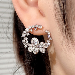Eleganti Orecchini a Cerchio Floreali Stile Coreano e Giapponese, Design Traforato, Gioielli da Donna alla Moda per Uso Quotidiano e Regalo - Product Image 6
