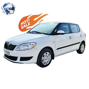 En vente voiture d'occasion <span class=keywords><strong>Skoda</strong></span> <span class=keywords><strong>Fabia</strong></span> Deluxe Edition 1.4L automatique FWD - Product Image 1