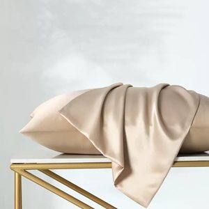 Taie d'oreiller en soie <span class=keywords><strong>véritable</strong></span> 16 Momme 100% Soie <span class=keywords><strong>de</strong></span> Mûrier 6A Lisse pour Cheveux et Peau Vente en Gros Marque Privée - Product Image 2