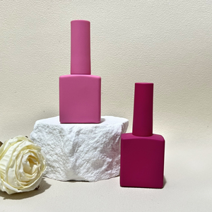 Vente en gros de flacons de vernis à ongles en gel UV transparent blanc rose nude de 7 ml et 12 ml avec logo personnalisé imprimé - Product Image 5