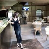Robe décontractée pour femme Big Heroine, sans bretelles, en acétate uni, avec fines bretelles spaghetti, coupe asymétrique brillante, amincissante, idéale pour l'été, haut de gamme