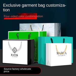 Bolsa de Papel Roja de Moda Personalizada de Alta Gama, Bolsa de Mano para Tienda de Ropa Little Red Book Burst, Impresión Digital para Comprar Calcetines y Zapatos - Product Image 3