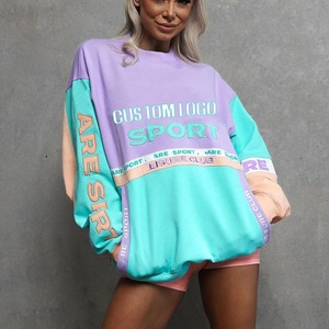 Felpa da donna con motivo a blocchi di colore personalizzato maglione Streetwear in pile di cotone Pullover girocollo con cappuccio per l'autunno - Product Image 2