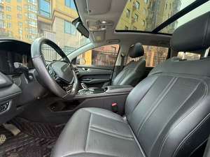 Wuling Victory: Spazio e comfort, la famiglia <span class=keywords><strong>prima</strong></span> di tutto. Dove ogni viaggio è come una <span class=keywords><strong>prima</strong></span> <span class=keywords><strong>classe</strong></span>. - Product Image 3