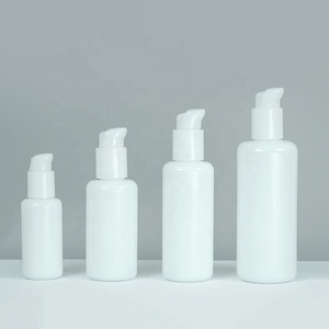 Botella de Vidrio Blanco Ópalo de 40 ml para Suero con Bomba - Product Image 4