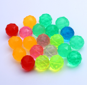 Balles rebondissantes en caoutchouc personnalisées pas chères du fabricant, 27, 32, 35, 38, 45, 49 mm, promotionnelles, à fort rebond, pour distributeur automatique - Product Image 4