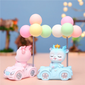 Ornement de bureau Cerf « Voyage en sécurité » en résine, décoration intérieure de voiture, accessoire de tableau de bord, couleur rose et bleue « Doux Rêve » - Product Image 4