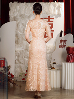 Robe de soirée longue personnalisée, brodée de fleurs de pêcher et de sequins, à manches courtes et col rond, coupe fourreau, pour mère de la mariée