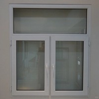 Fenêtre à auvent Prima en PVC renforcé, étanche et scellée, pour la ventilation des cuisines de fermes rurales