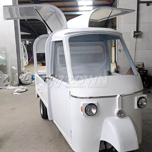 Remorque de Restauration Mobile Robuste avec Châssis, Pack d'Équipement Personnalisé pour Barbecue, Pizza, Boissons et Vente en Extérieur - Product Image 2