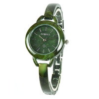 Nouvelle arrivée Marque de mode logo montres de luxe pour femmes montre-bracelet bijoux boucle bracelets