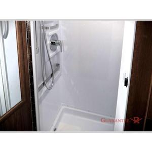 Camping-car en aluminium classe B Triple E Unity 24RL 2025 avec 6 émissions, blanc, capacité 4-6 personnes - Product Image 3