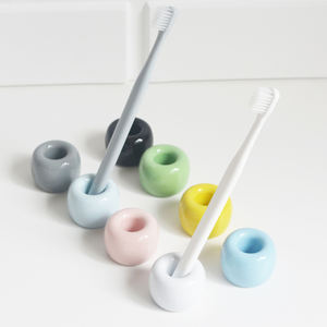 Support de brosse à dents en céramique miniature nordique en gros, forme ronde, en ensembles de salle de bain colorés - Product Image 4