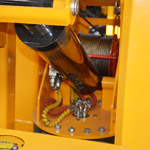Nouvelle grue araignée avancée à prix d'usine, mini-grue mobile sur chenilles hydraulique télescopique personnalisable avec stabilisateurs, à faible entretien, à vendre - Product Image 3