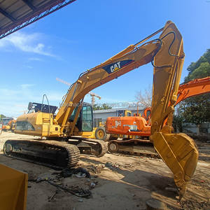 Para Excavadoras Hidráulicas 320C/L y 320D/L, Modelo 2013, Cucharón de 0.8m, Peso Operativo de 20 Toneladas, para Grandes Obras de Carreteras - Product Image 1