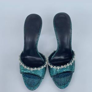 Sandalias Verdes de Diseño Sencillo para Mujer, Talla Grande 45, Zapatos de Tacón Alto Stiletto para Pies Anchos, con Cadena de Diamantes, Tipo Mules - Product Image 2