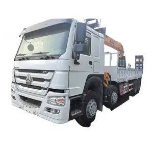 Sinotruk HOWO 8x4 12-20 톤 평판 난파선 견인 트럭 장착 텔레스코픽 붐 크레인 조작기