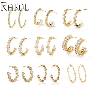 RAKOL EP2295 <span class=keywords><strong>Orecchini</strong></span> <span class=keywords><strong>a</strong></span> <span class=keywords><strong>Cerchio</strong></span> Extra Grandi alla Moda per Matrimonio, Placcati <span class=keywords><strong>in</strong></span> Rodio e <span class=keywords><strong>Oro</strong></span> con Zirconi Cubici per Donne - Product Image 5