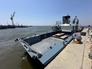 Péniche <span class=keywords><strong>de</strong></span> débarquement en aluminium Barge <span class=keywords><strong>de</strong></span> loisirs <span class=keywords><strong>à</strong></span> <span class=keywords><strong>vendre</strong></span> - Product Image 3