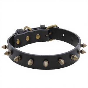 Collier pour chien et chat en cuir de vachette rétro classique simple avec rivets en alliage et laisse en cuir - Product Image 2