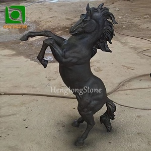 Vente flash Petite <span class=keywords><strong>statue</strong></span> de cheval en bronze <span class=keywords><strong>Sculpture</strong></span> de cheval en laiton noir - Product Image 1
