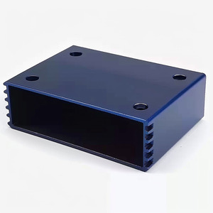 Pièces usinées CNC de précision sur mesure OEM, boîtier en aluminium extrudé anodisé bleu, dissipateur thermique, boîte métallique - Product Image 1