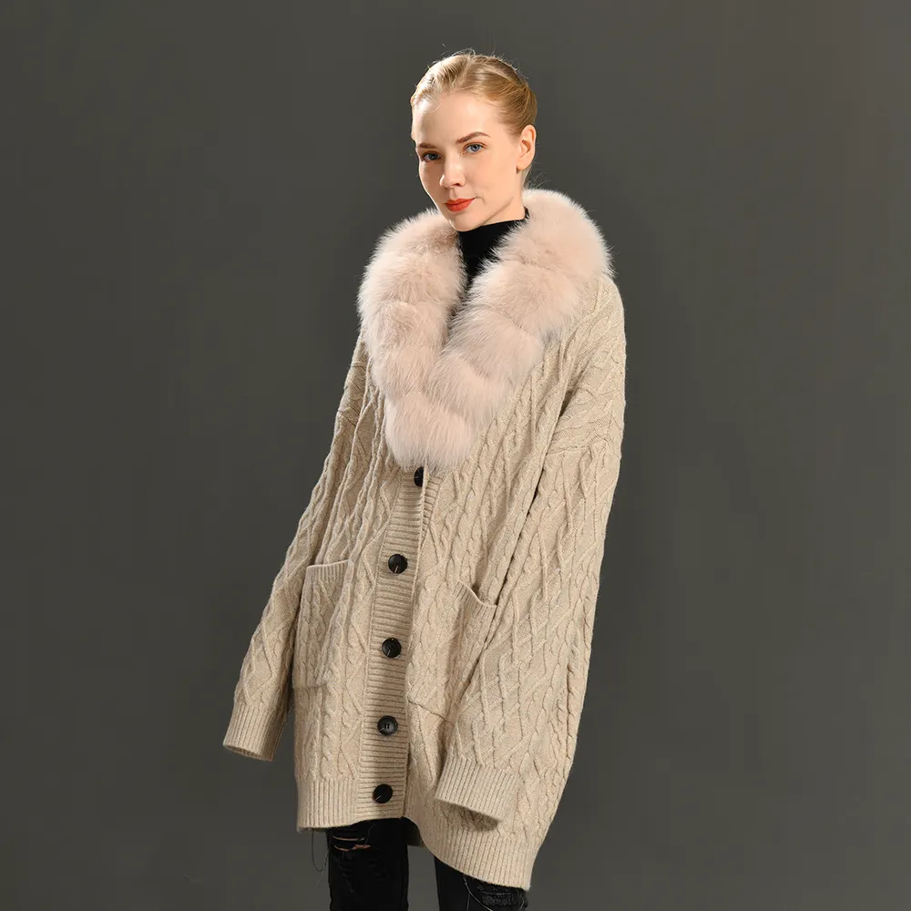 Best Quality Single-breasted Leisure And Warmth Big Fox Fur Collar Long Hand Women Oversized Knitted Cardigan