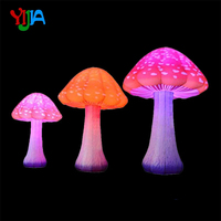 Champignon Gonflable Géant Réaliste avec Lumières LED et Souffleur Intégré, Modèle de Champignon Violet Ultra-réaliste, Accessoires de Décoration pour Fêtes et Scènes