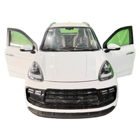 SUV électrique avec position de conduite optimisée, batterie au plomb-acide, moteur 3500W, autonomie de 100 km, offrant une bonne visibilité aux conducteurs