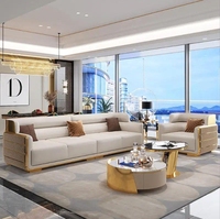 Luxusmöbel im Italienischen Design: Wohnzimmer-Sofa-Set mit Beigem Samtbezug für Villen