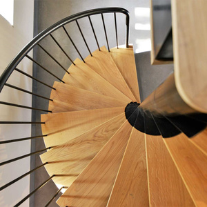 Escalier en colimaçon préfabriqué en bois durable avec cadre métallique et rampes en acier, escalier intérieur incurvé en acier et en bois - Product Image 3