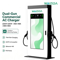 Stasiun Pengisian Daya Kendaraan Listrik AC Tipe 2 22 kW dengan Layar LCD Definisi Tinggi untuk Iklan, Dilengkapi Dua Gun Pengisian dan Pemasangan di Lantai