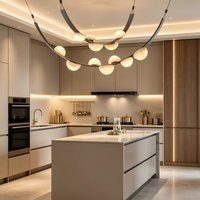 Lustre LED nordique personnalisé en acier inoxydable doré avec abat-jour rond en albâtre, faisceau à 360 degrés, Ra90, luminaire suspendu pour villa