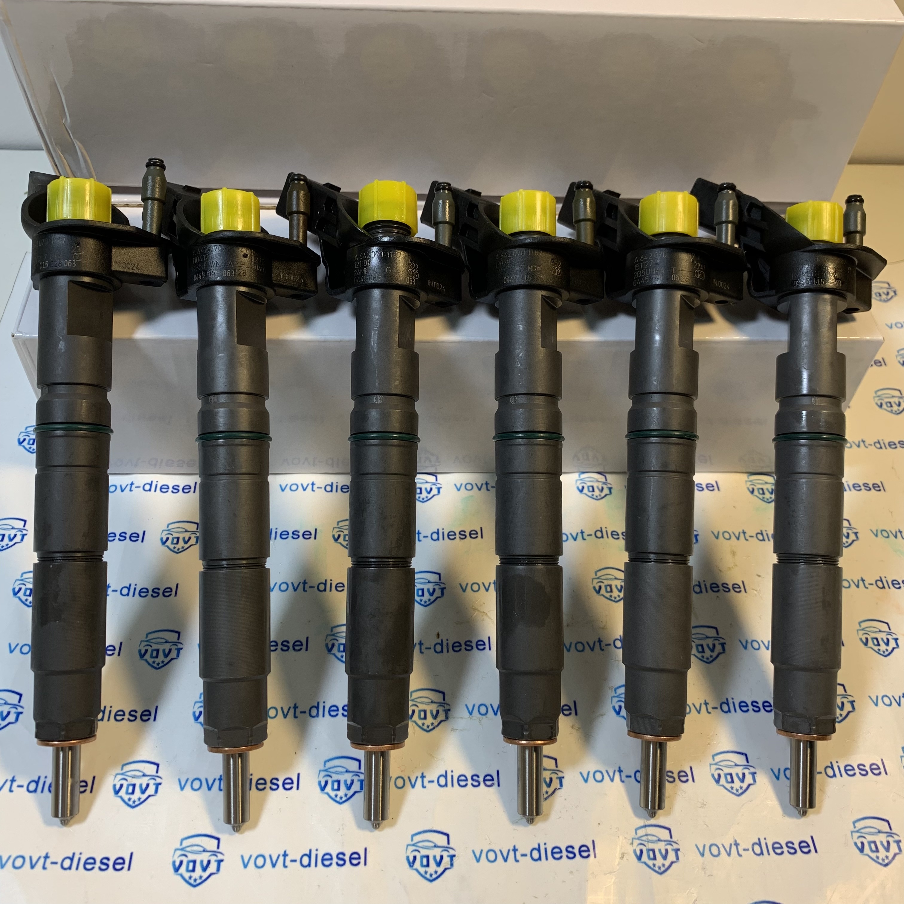 High Performance Fuel Injector 0445115063 0 445 115 063 Auto Oil Injection for Mercedes
